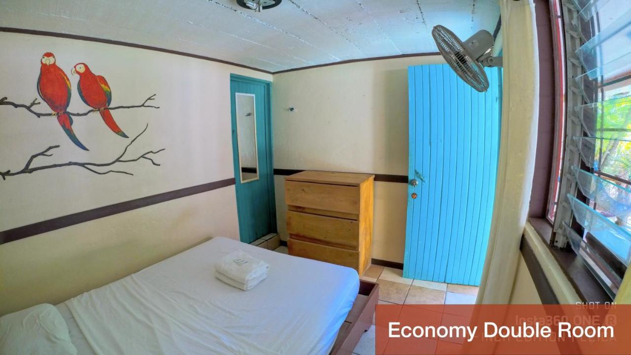 Blue Iguana Hotel Samara Luaran gambar