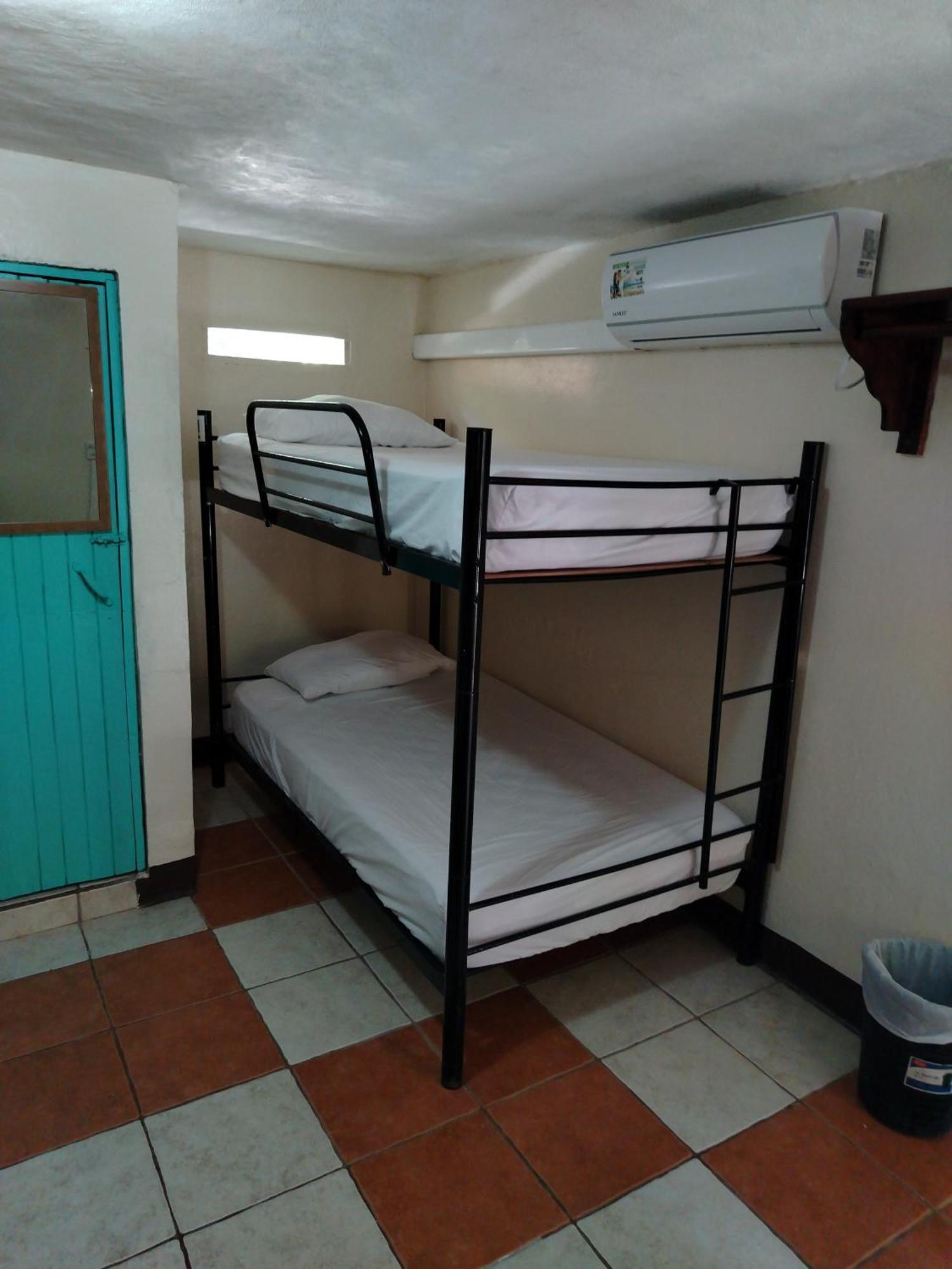 Blue Iguana Hotel Samara Luaran gambar